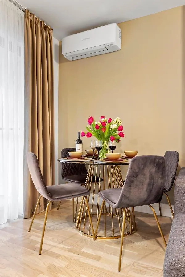 The Address Bucharest Apartment 0*,  România