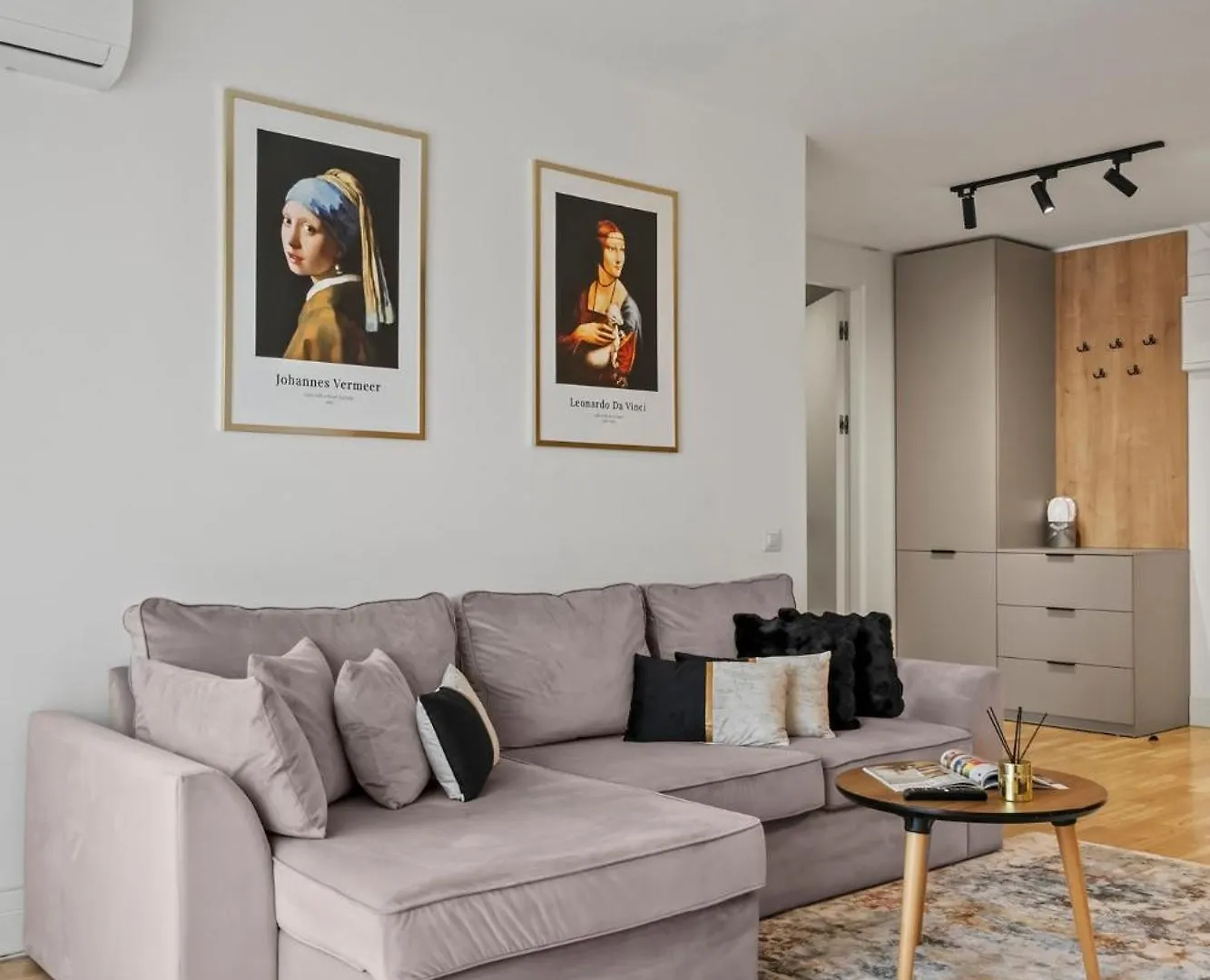 The Address Bucharest Apartment 0*,